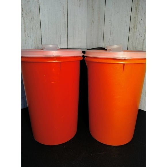 Tupperware Vintage Lot Handolier Pitcher Container X2 and Snack Cup Orange  (G6) - Picture 4 of 10